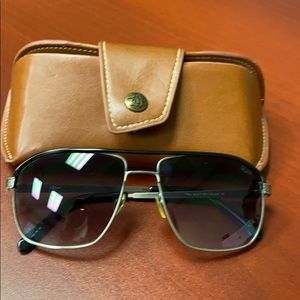 Penguin the Ollie sunglasses